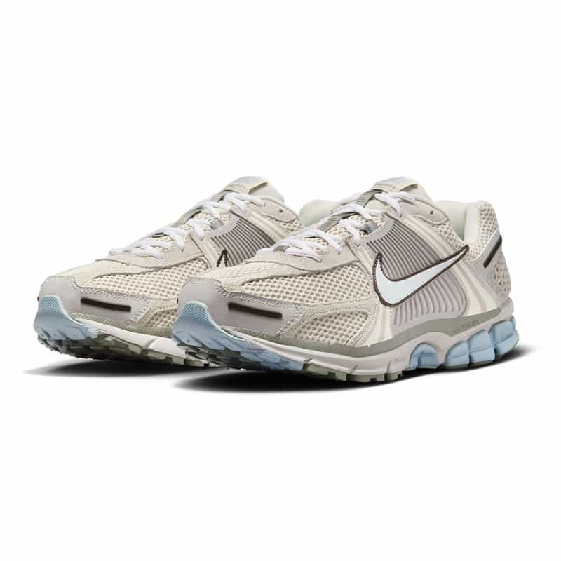 NIKE スニーカー "ZOOM VOMERO 5" BEIGE