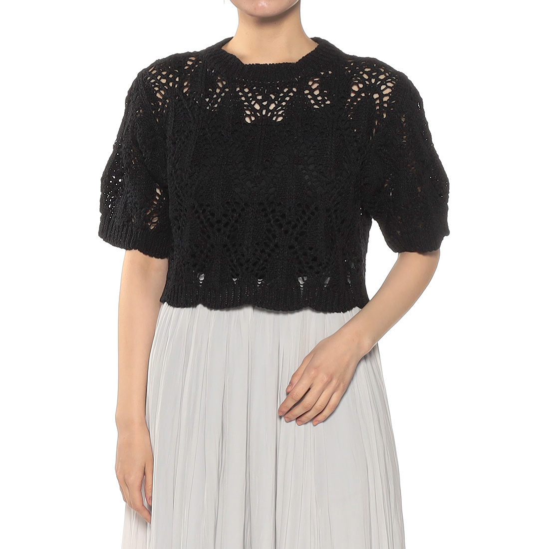 クロシェニットプルオーバー