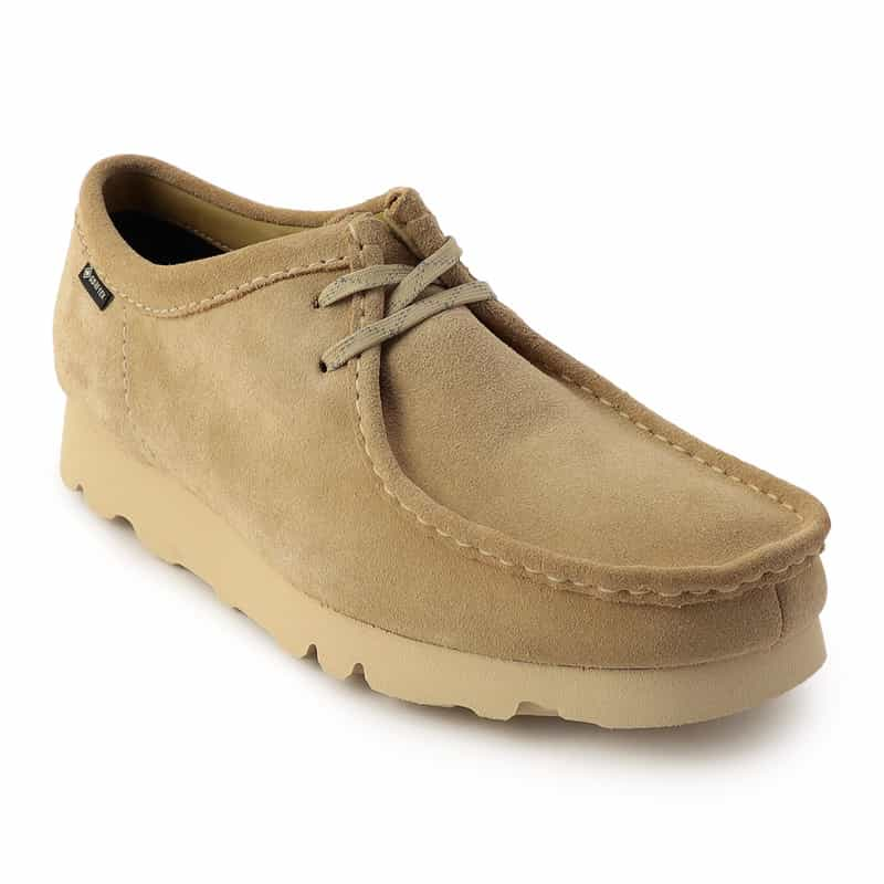 Clarks デザートブーツ "WALLABEE SUEDE GTX" BEIGE