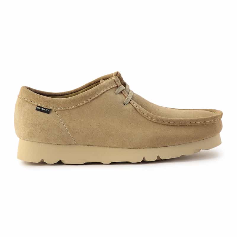 CLARKS デザートブーツ "WALLABEE SUEDE GTX" BEIGE