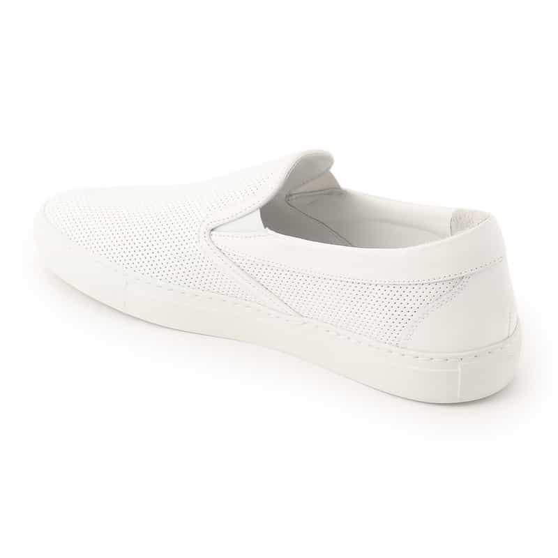 BARNEYS NEW YORK パンチングレザースリップオンシューズ WHITE