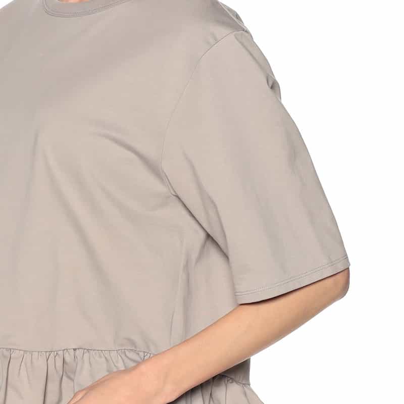 SYNE TOKYO シン トウキョウ×翁安芸氏 コラボレート フリルヘムプルオーバー GRAY BEIGE