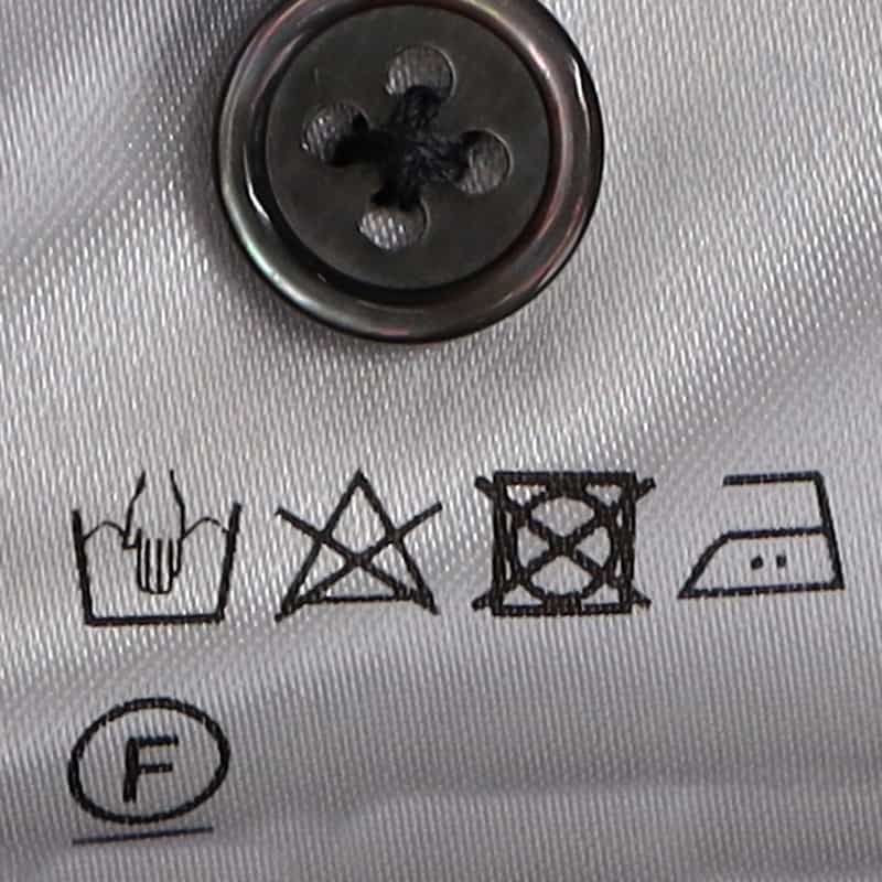 BARNEYS NEW YORK ウォッシャブル ボウタイ付きバンドカラーブラウス NAVY