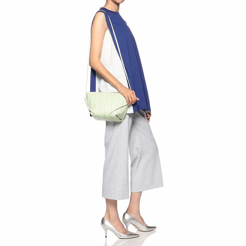 MAEDEN パデッド ショルダーバッグ LIGHT GREEN