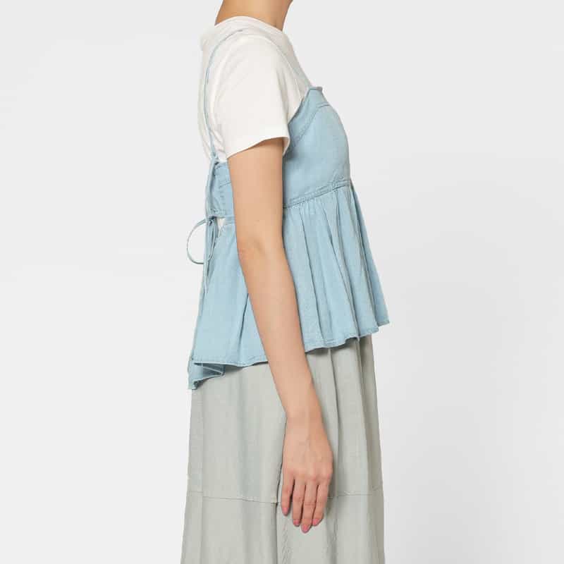 BARNEYS NEW YORK ウォッシャブル デニム素材キャミソール LIGHT BLUE