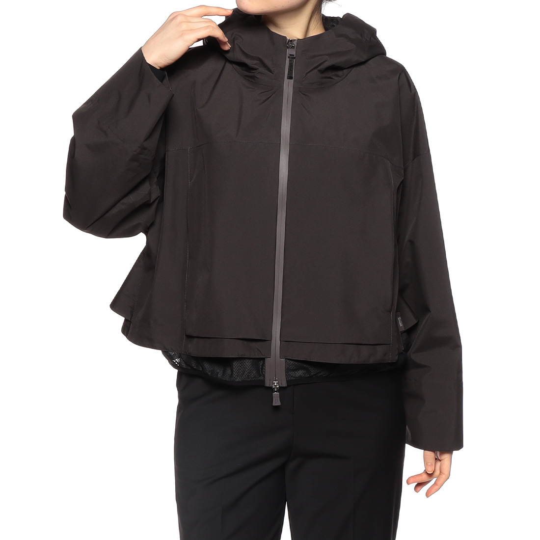 フーデッド ティアードショートコート