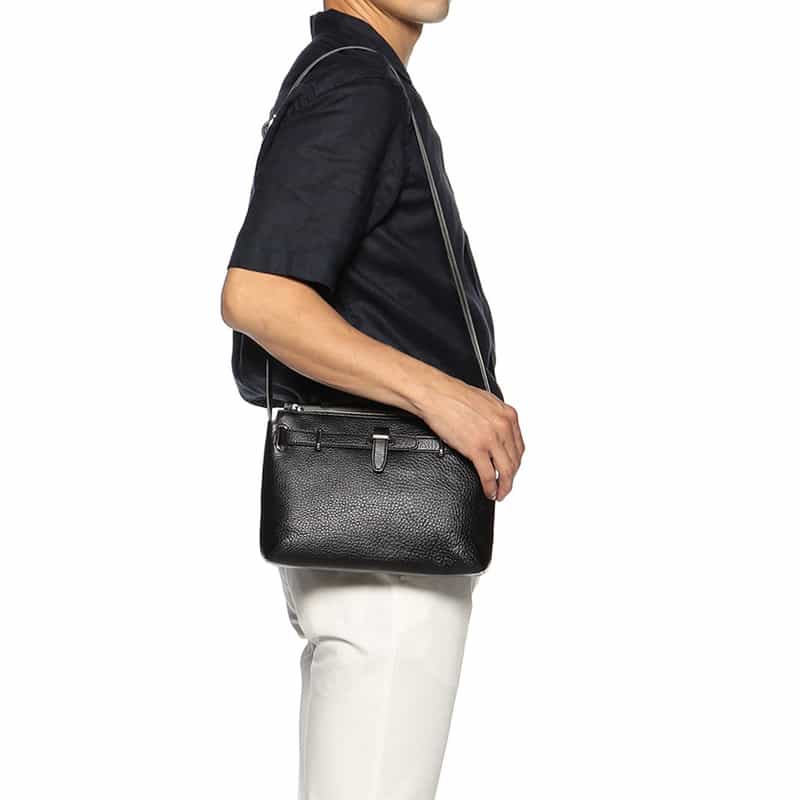 PELLE MORBIDA PELLE MORBIDA＜ペッレ モルビダ＞レザーショルダーバッグ "MB081" BLACK