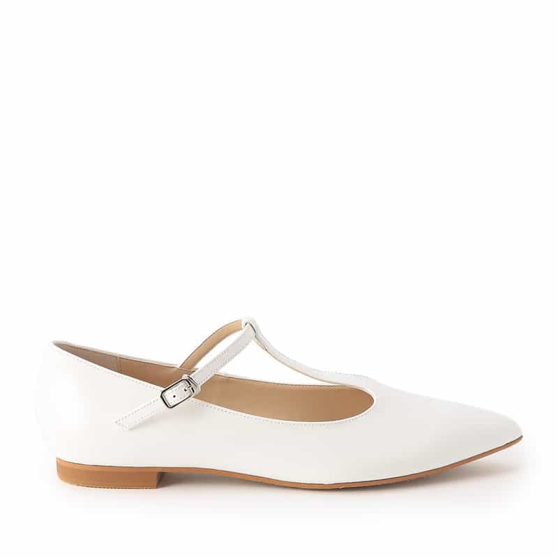 BARNEYS NEW YORK Tストラップ フラットパンプス WHITE