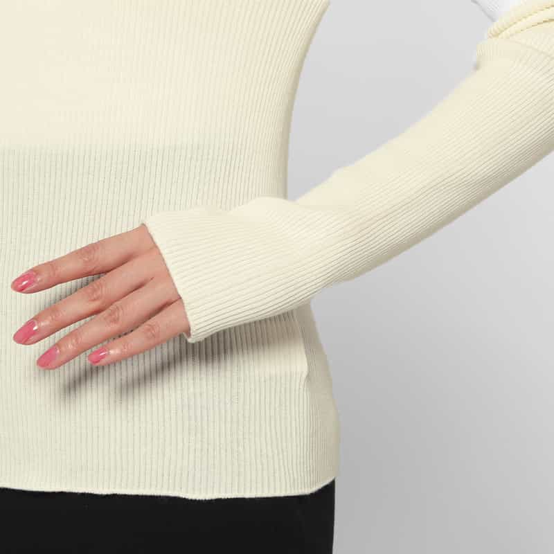 BARNEYS NEW YORK ウォッシャブル コットン素材 スクエアネック ホールガーメントリブニットプルオーバー OFF WHITE