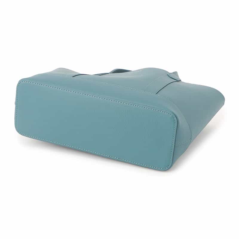 BARNEYS NEW YORK レザートートバッグ TURQUOISE