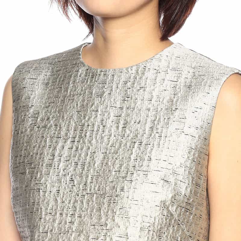 BARNEYS NEW YORK ジャカード素材バックジップブラウス LT GRAY