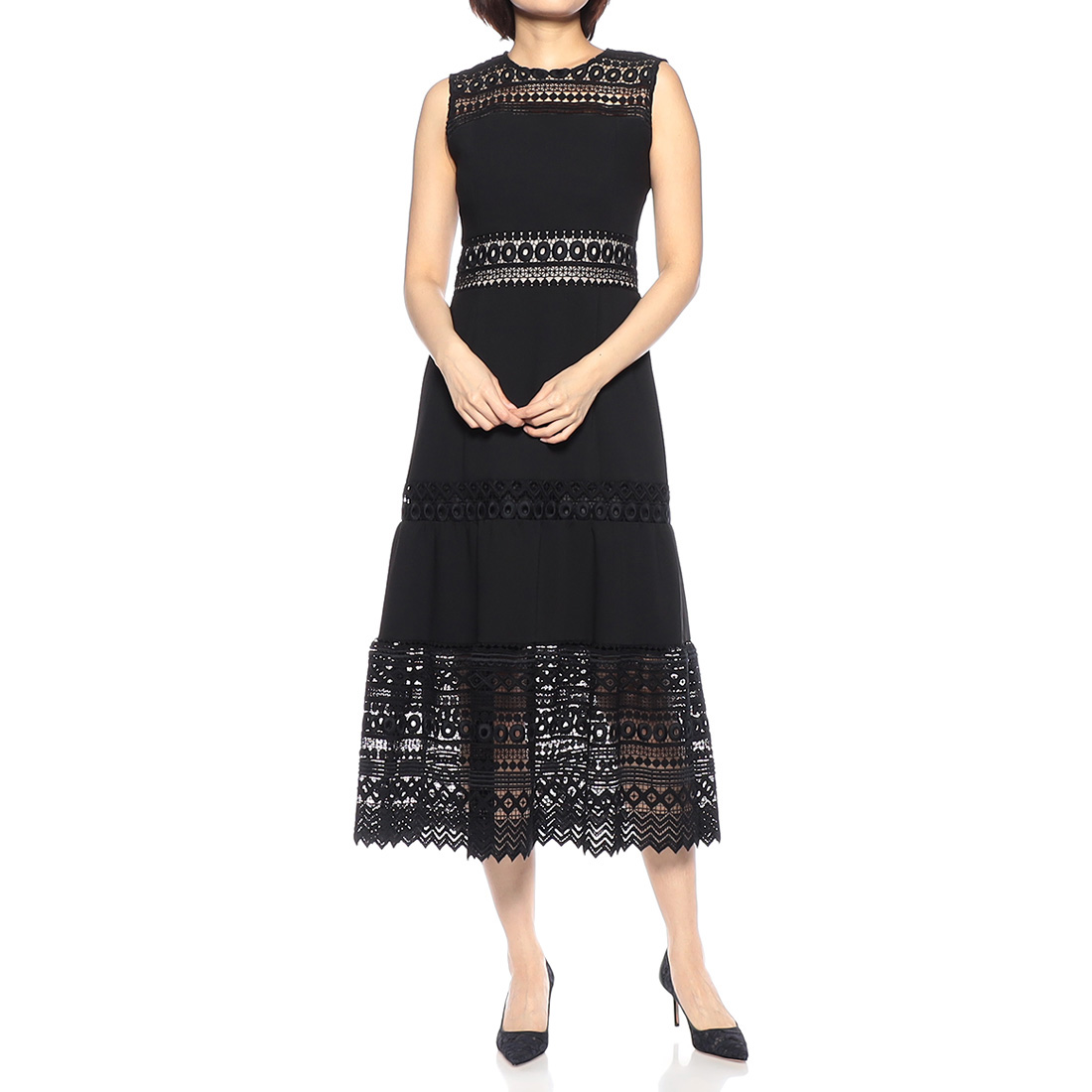 ジオメトリック柄レースドレス