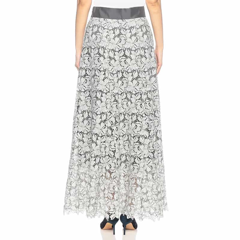 BARNEYS NEW YORK フラワーレース フレアロングスカート LIGHT GREEN