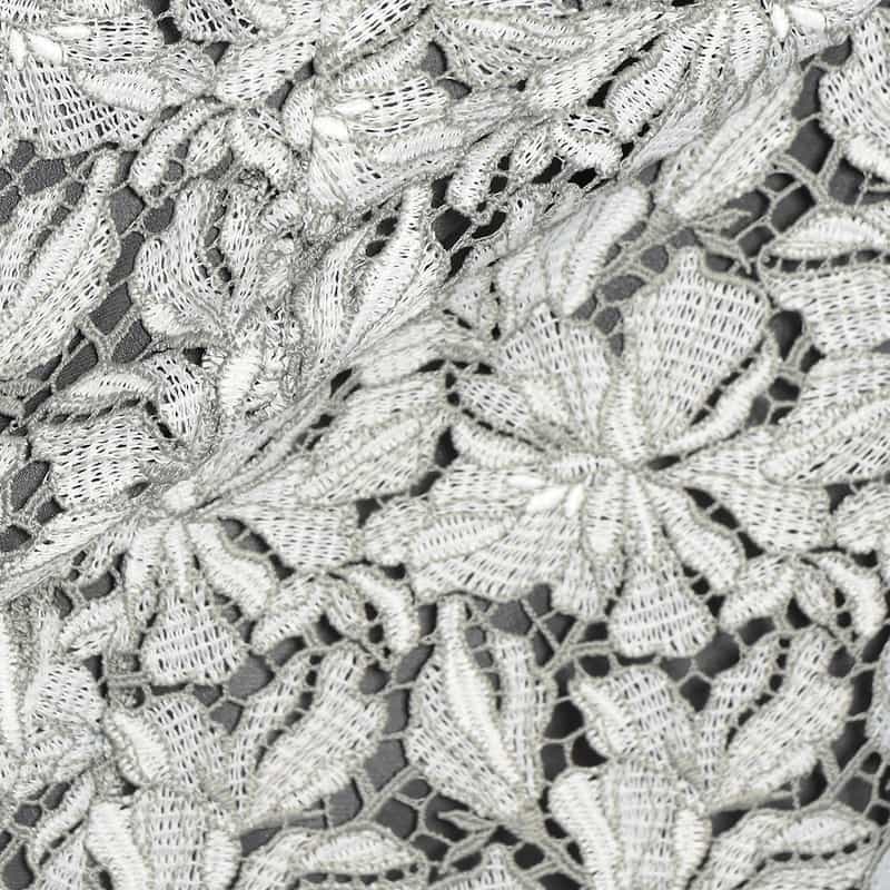 BARNEYS NEW YORK フラワーレース フレアロングスカート LIGHT GREEN