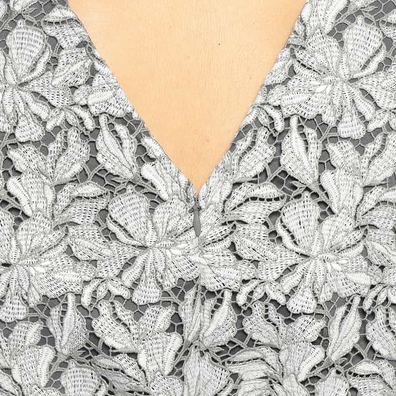 BARNEYS NEW YORK フラワーレース ウエストリボンブラウス LIGHT GREEN