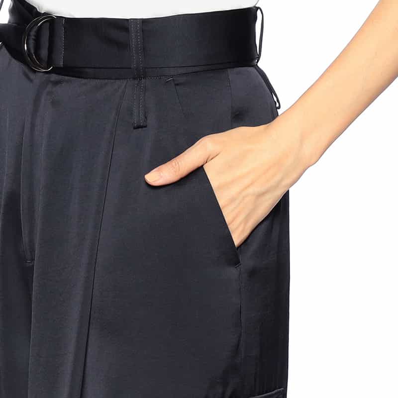 BARNEYS NEW YORK ハイウエスト サテンパンツ NAVY