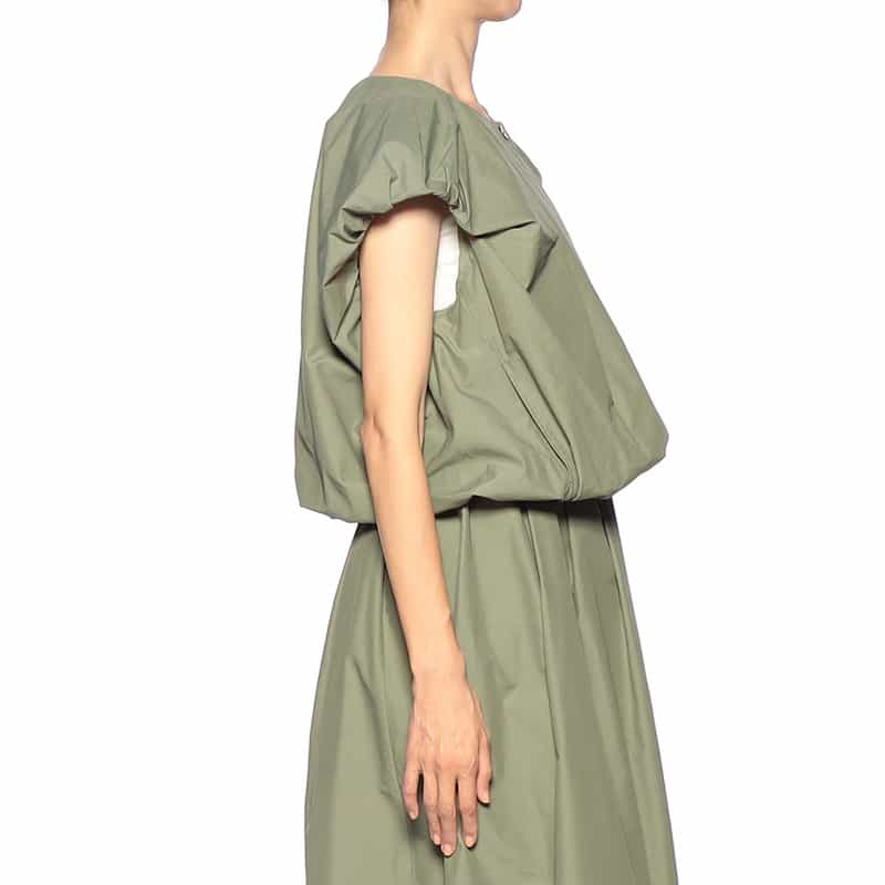 BARNEYS NEW YORK ウォッシャブル スリーブレスボリュームシャツ KHAKI