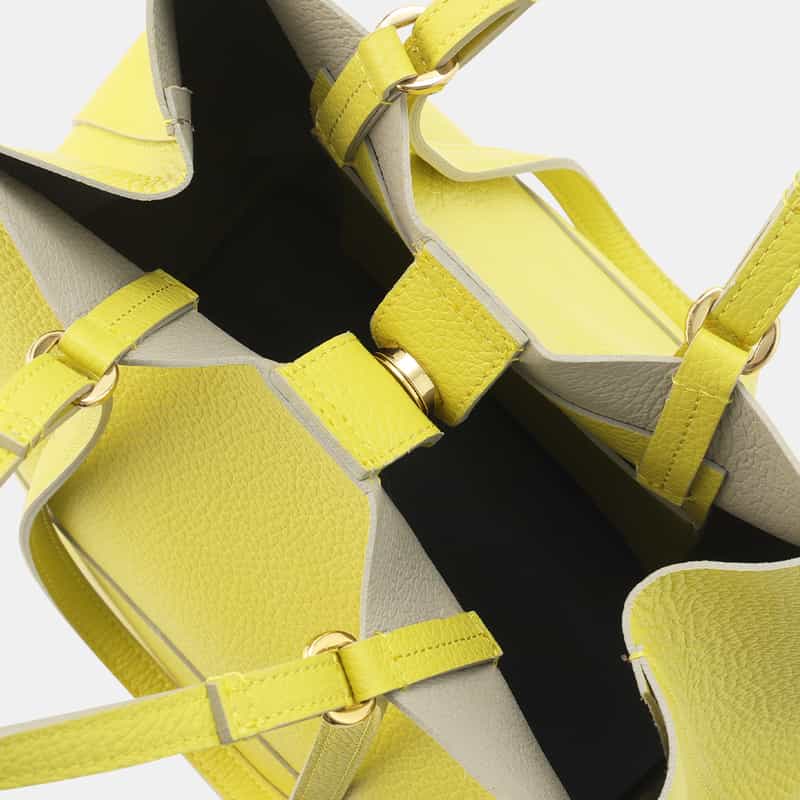 BARNEYS NEW YORK 2WAYハンドル 縦型レザートートバッグ YELLOW