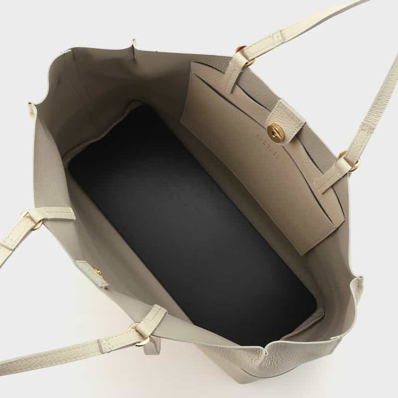 BARNEYS NEW YORK 2WAYハンドル レザートートバッグ IVORY