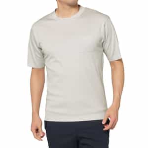 ポケット付きTシャツ