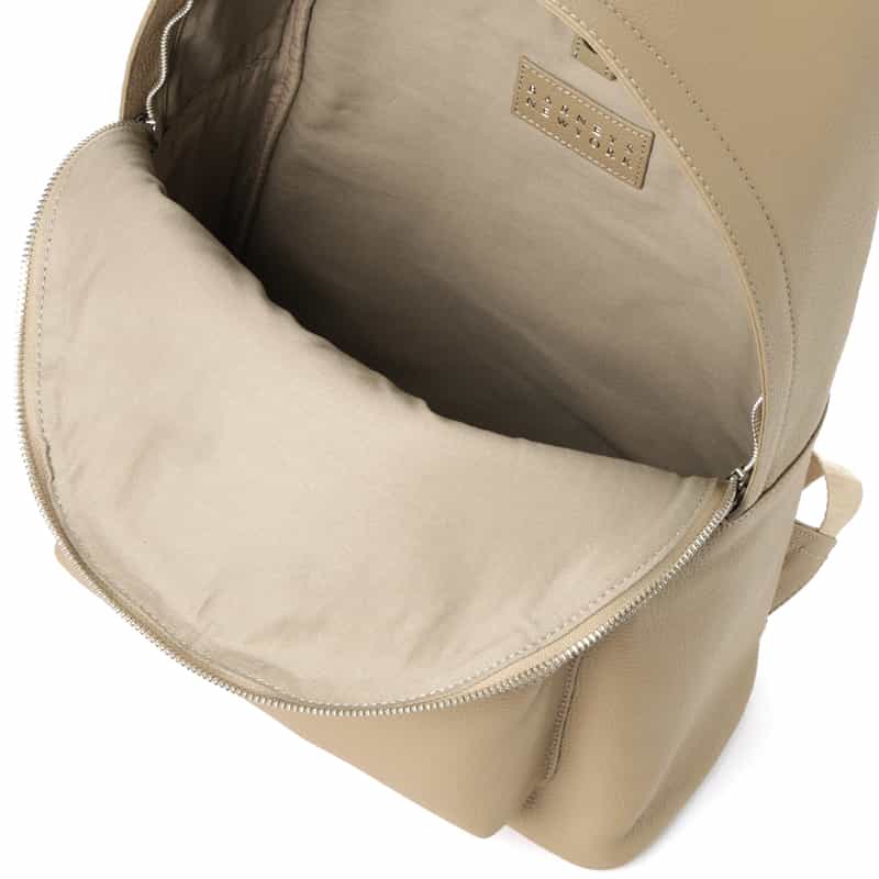 BARNEYS NEW YORK レザー バックパック BEIGE