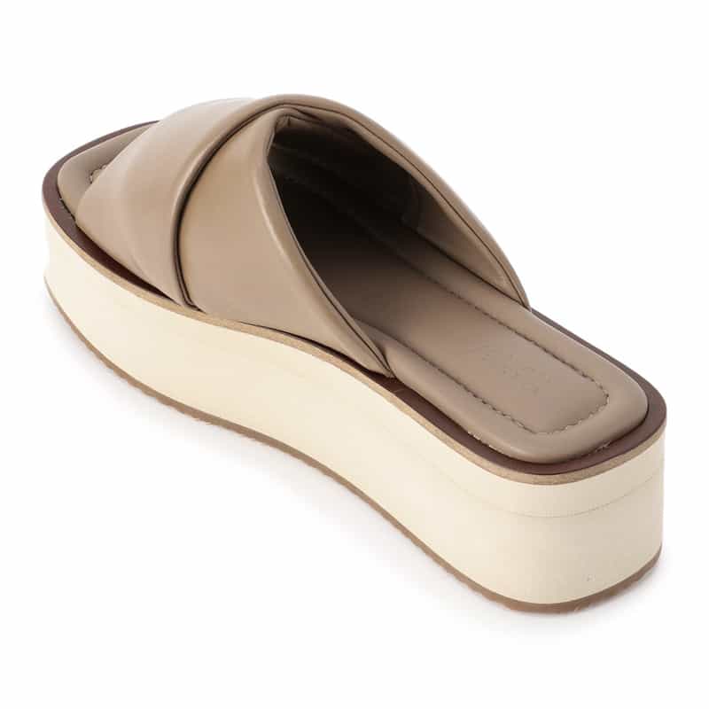 BARNEYS NEW YORK プラットフォームサンダル BEIGE