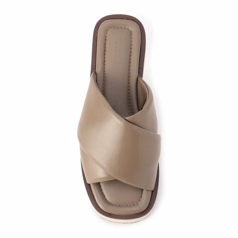 BARNEYS NEW YORK プラットフォームサンダル BEIGE