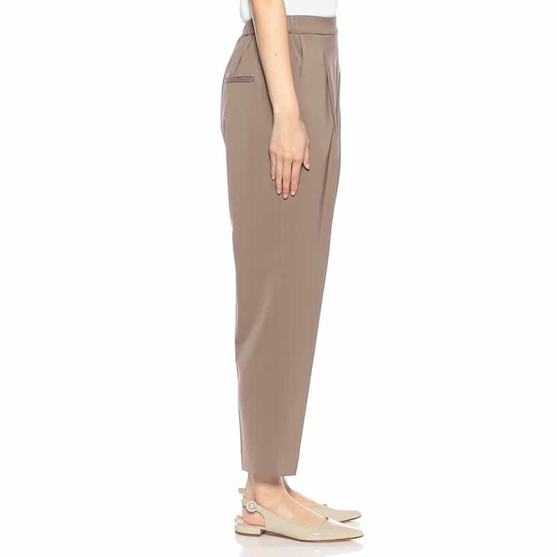 BARNEYS NEW YORK ウォッシャブル 機能素材テーパードパンツ BROWN