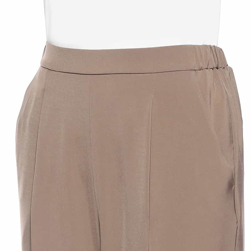 BARNEYS NEW YORK ウォッシャブル 機能素材テーパードパンツ BROWN