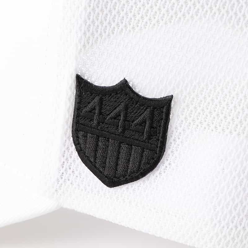 YOSHINORI KOTAKE DESIGN YOSHINORI KOTAKE DESIGN<ヨシノリ コタケ デザイン>バーニーズ ニューヨーク限定ベースボールキャップ WHITE