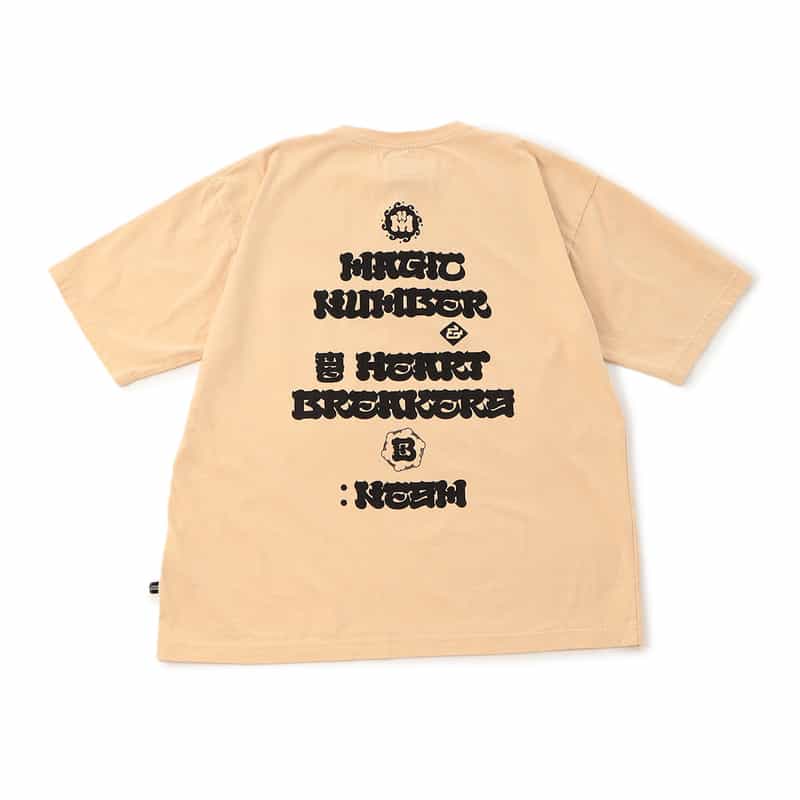 MAGIC NUMBER MAGIC NUMBER X BEDWIN & THE HEARTBREAKERS バーニーズ　ニューヨーク限定バックプリントTシャツ BEIGE