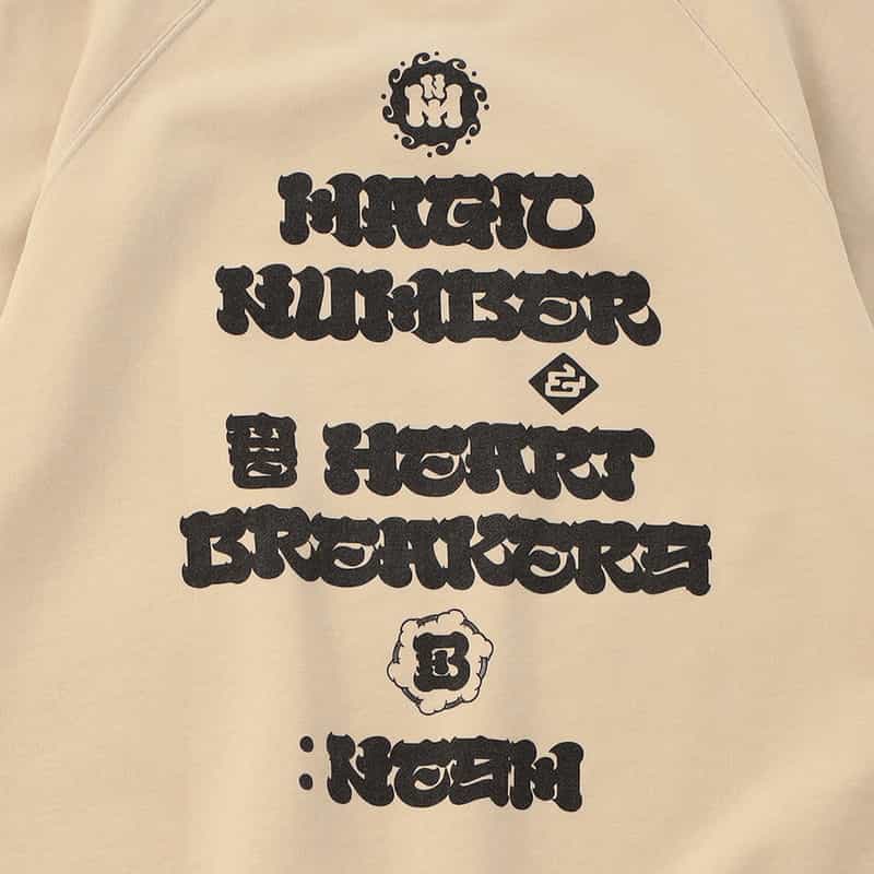 MAGIC NUMBER MAGIC NUMBER X BEDWIN & THE HEARTBREAKERS バーニーズ ニューヨーク限定バックプリント半袖スウェットプルオーバー BEIGE