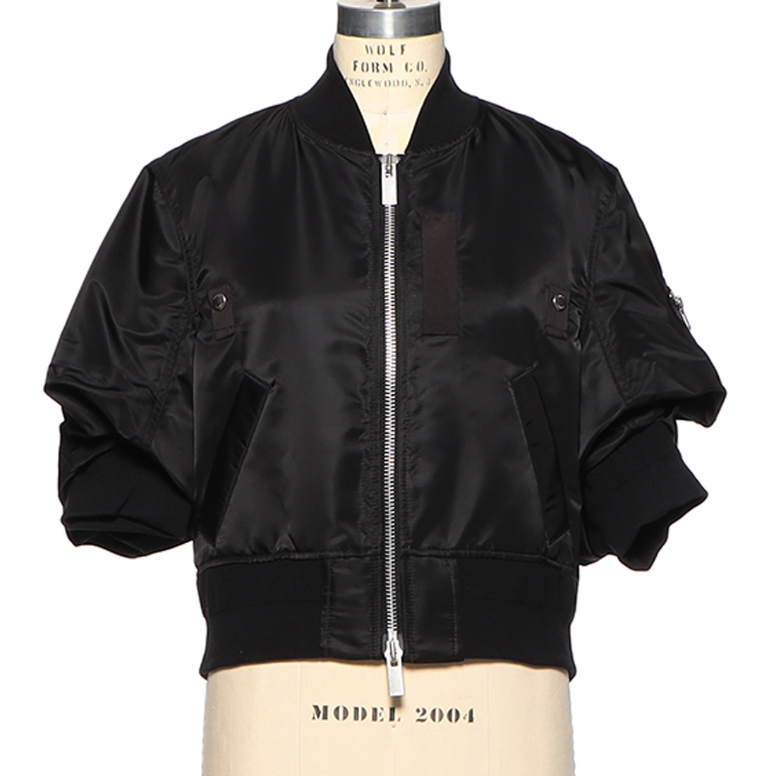 SACAI＜サカイ＞ナイロンツイル ハーフスリーブブルゾン