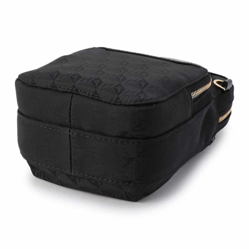 ANYA HINDMARCH クロスボディバッグ BLACK