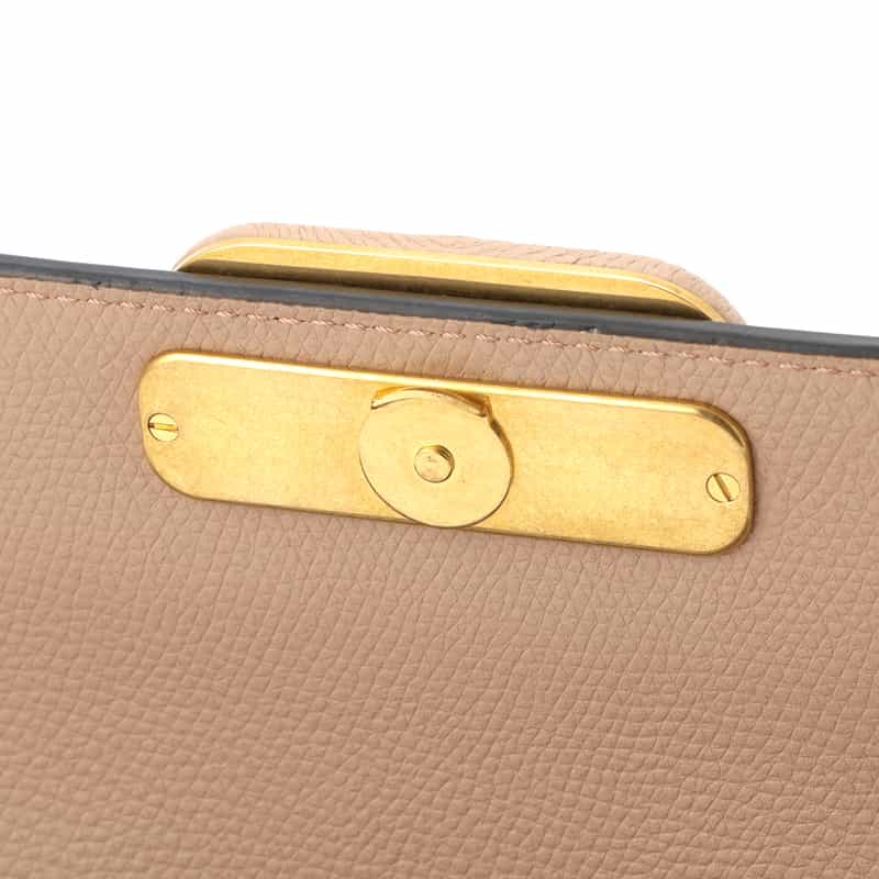 VALENTINO GARAVANI VALENTINO GARAVANI＜ヴァレンティノ ガラバーニ＞ チェーンウォレット PINK