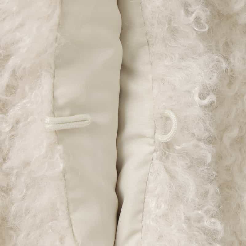 BARNEYS NEW YORK フェイクファー バルーンシルエットショートジレ OFF WHITE
