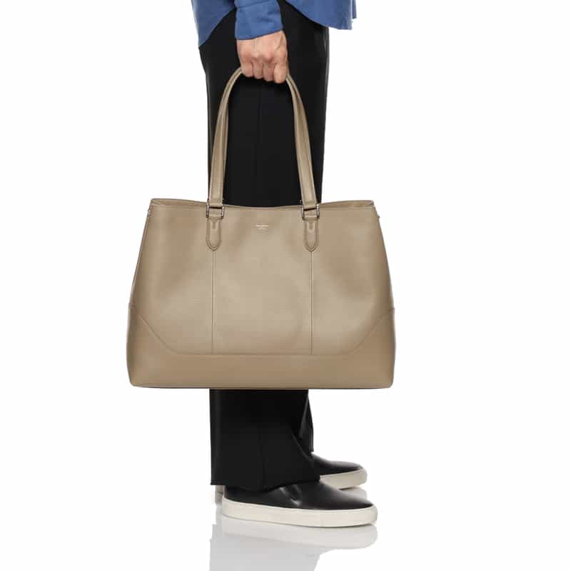 PELLE MORBIDA PELLE MORBIDA＜ペッレ モルビダ＞撥水レザー トートバッグ BEIGE