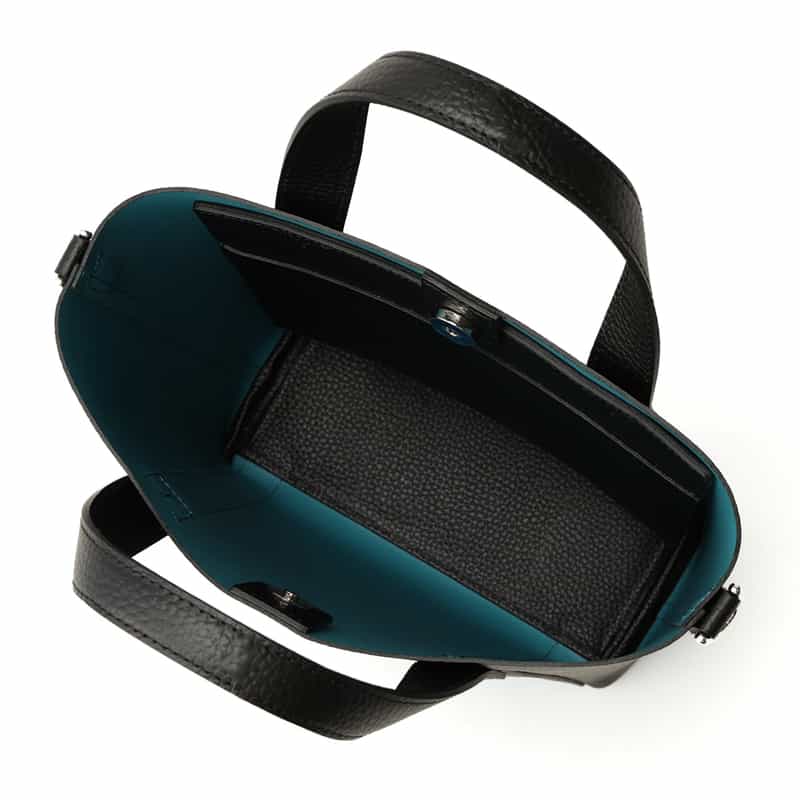 PELLE MORBIDA PELLE MORBIDA＜ペッレ モルビダ＞レザー縦型ミニトートバッグ BLACK