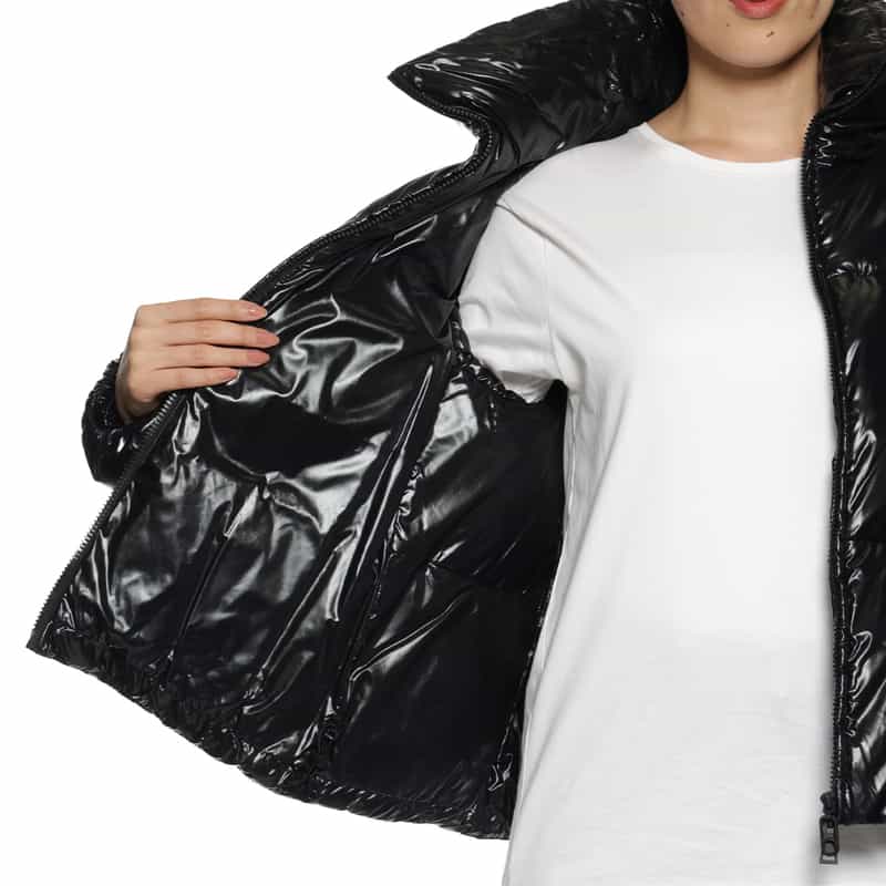 MONCLER MONCLER＜モンクレール＞ショートダウンコート "BRETEUIL" BLACK