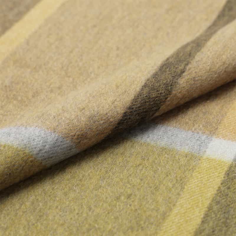 COLOMBO バーニーズ　ニューヨーク限定カシミヤスカーフ YELLOW