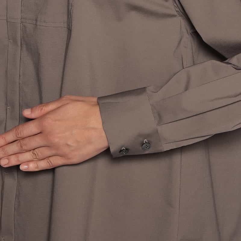 BARNEYS NEW YORK ウォッシャブル バンドカラー切替スリーブ シャツ BROWN