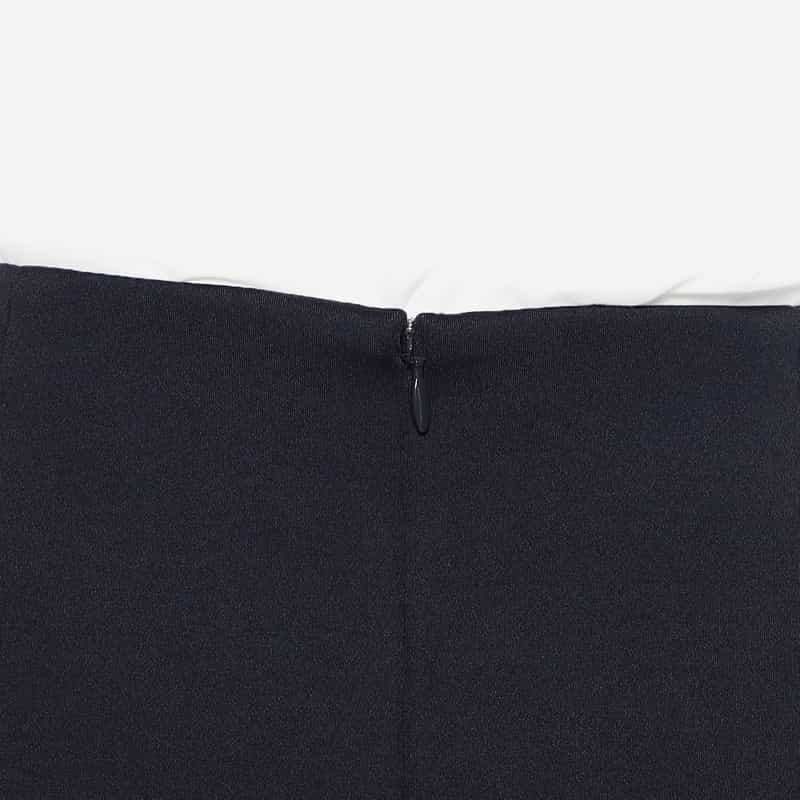 BARNEYS NEW YORK ウォッシャブル スクーバ素材タイトロングスカート NAVY