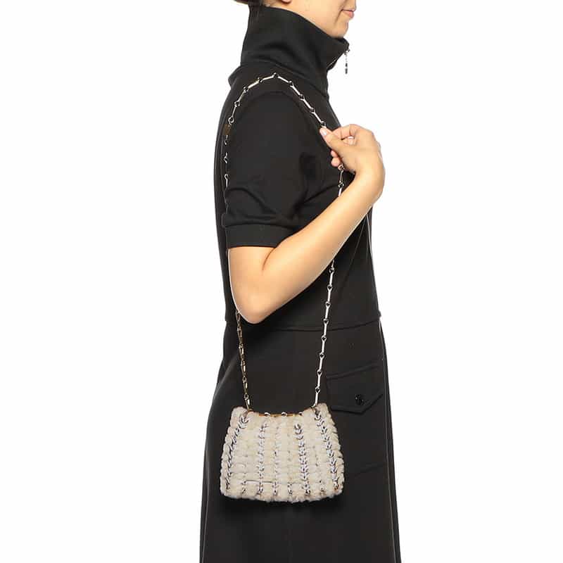 RABANNE "SAC A MAIN" シアリング ショルダーバッグ WHITE