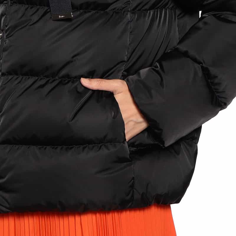 HERNO HERNO＜ヘルノ＞ダウンコート BLACK