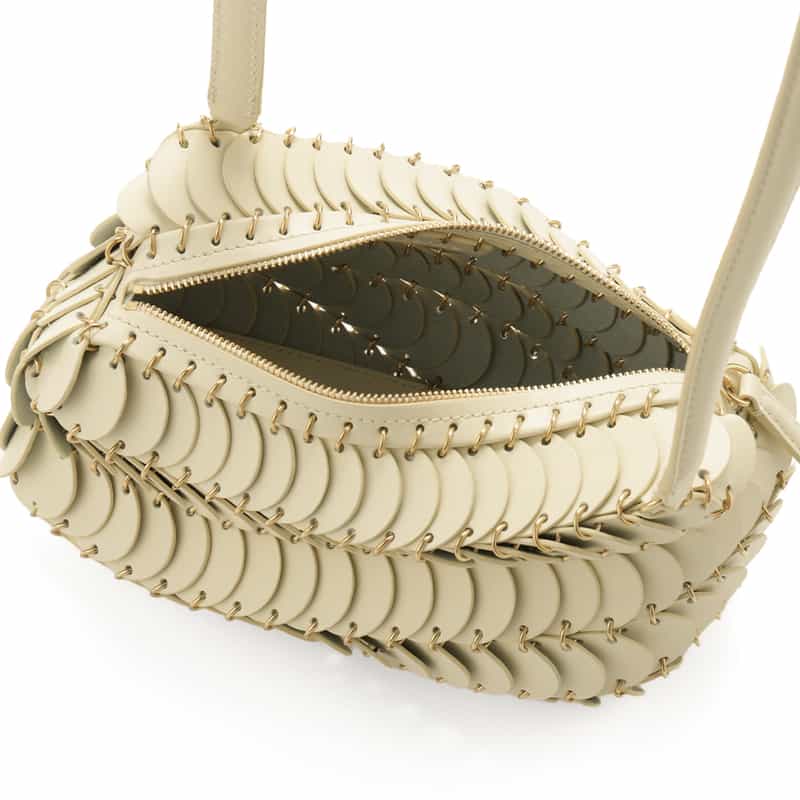 RABANNE "PACO" レザーショルダーバッグ IVORY