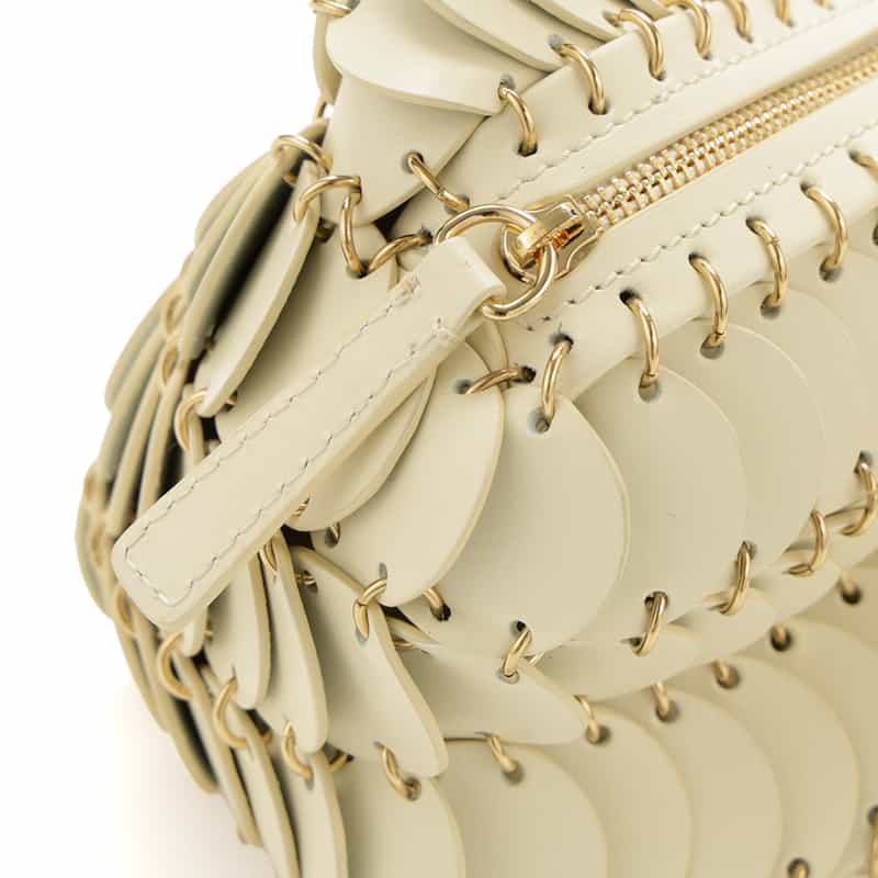 RABANNE "PACO" レザーショルダーバッグ IVORY