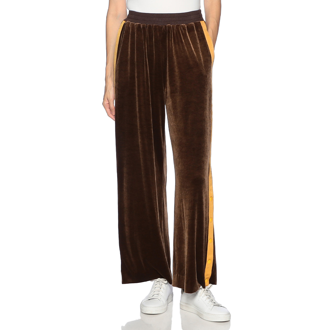 ベロア素材サイドスリット フレアパンツ