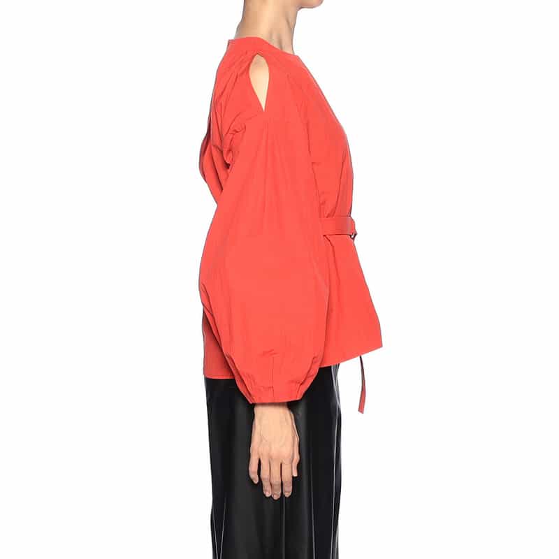 BARNEYS NEW YORK ショルダー＆バックオープン ベルテッド ブラウス RED