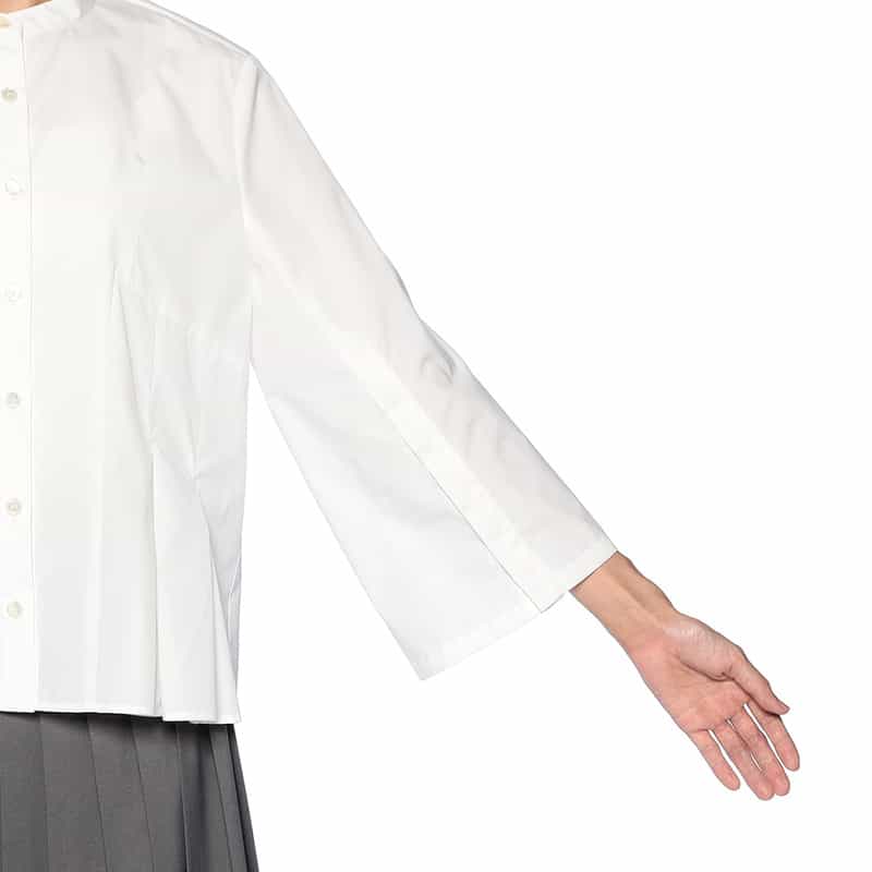 BARNEYS NEW YORK ノーカラー フロントタック ブラウス WHITE