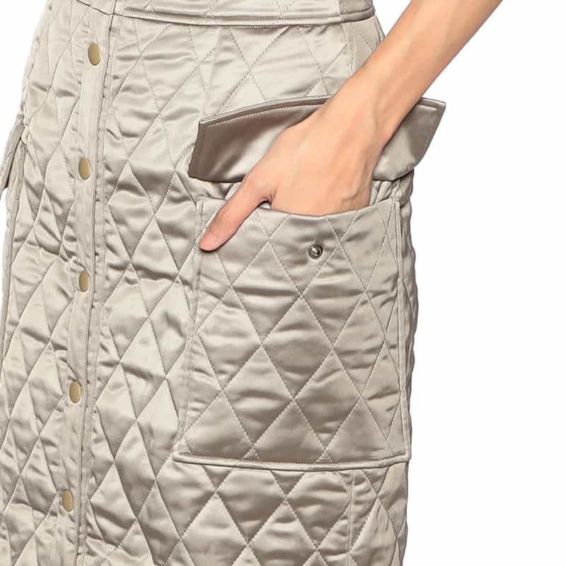 BARNEYS NEW YORK キルティング フロントボタン タイトスカート KHAKI